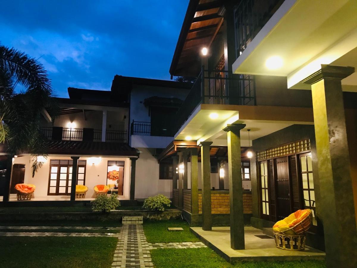 Ravan Resort 탕갈레 외부 사진
